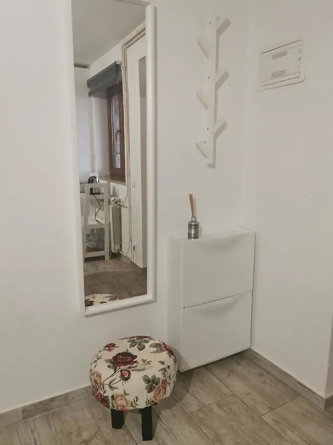 Apartments Sanja-Marino Rovigno 0*,  Croazia