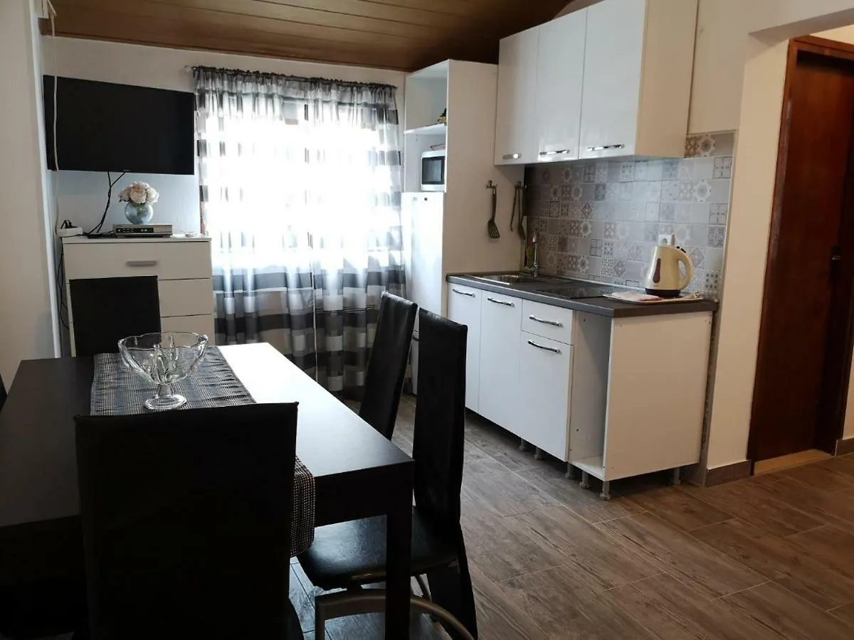 Apartments Sanja-Marino Rovigno Croazia